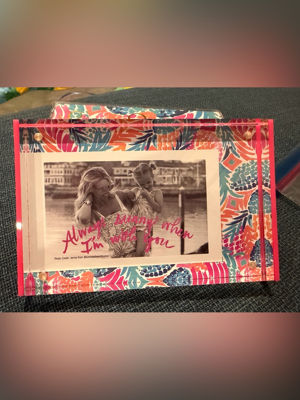 Lilly Pulitzer Clear 4x6 Acrylic Magnetic Picture Frame Goombay Smash Pineapples